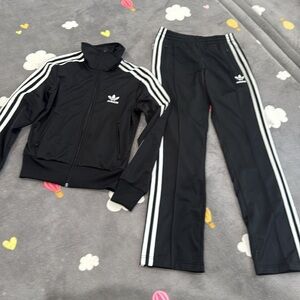 Adidas Black Sweatpants and top set  with Iconic Stripes